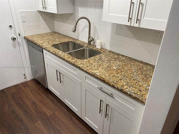 3rd image of 12590 NE 16th Ave APT 602