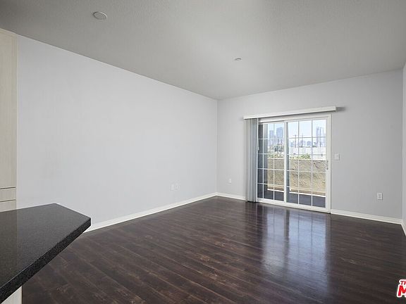 3rd image of 1408 W Washington Blvd APT 311