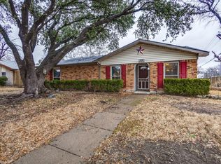 6338 Alta Oaks Dr, Garland, TX 75043