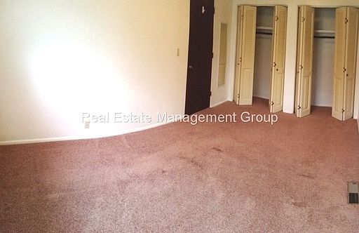 3rd image of 1625 Birchwood Ln