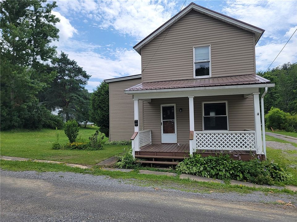 1st image of 104 Zeitler Ave