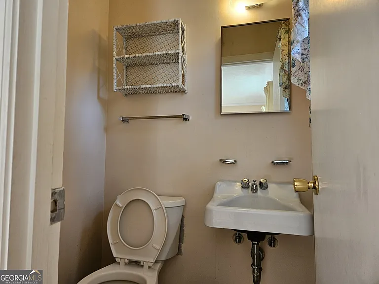 812 Gentilly Rd — Photo 11