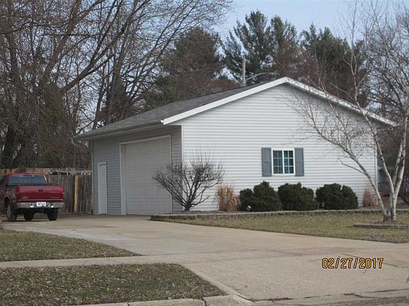 2nd image of 242 Kellogg Ave