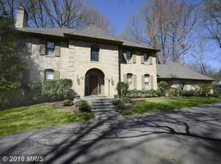 10904 Riverwood Dr, Potomac, MD 20854