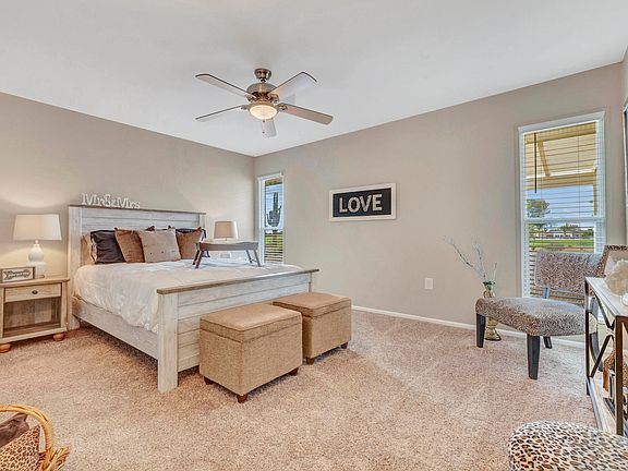 5th image of 10609 W Willowbrook Dr