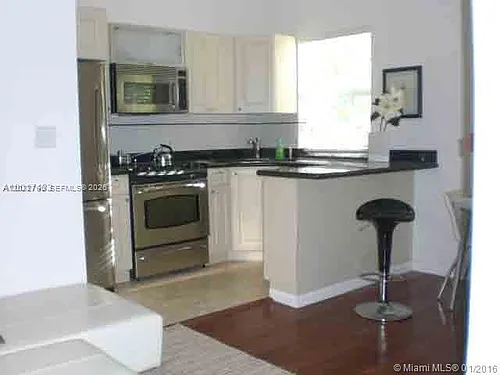 577 NE 62nd St #2 Photo 1
