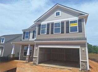 2004 Abbotts Vista Dr, Kernersville, NC 27284