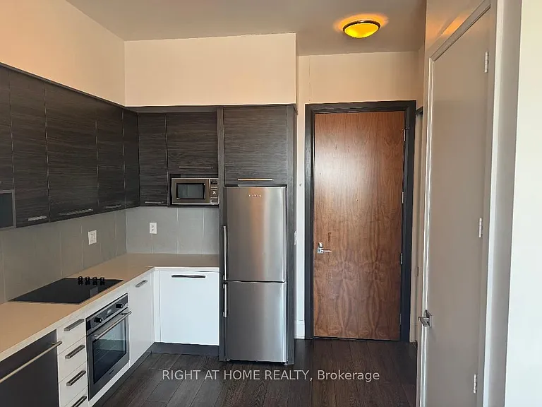 36 Park Lawn Rd #4208 — Photo 5
