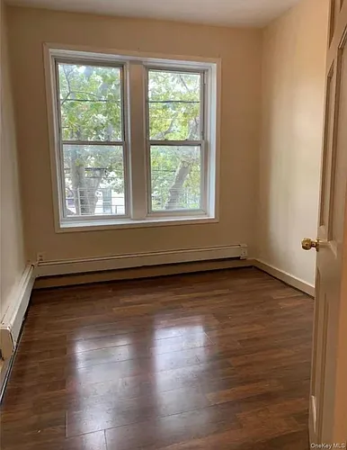 1132 Blake Ave #2R Photo 1