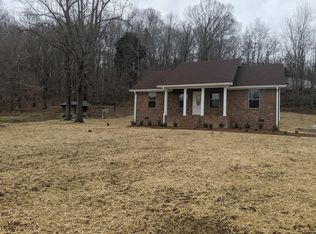 1450 Rabe Coats Rd, Westmoreland, TN 37186