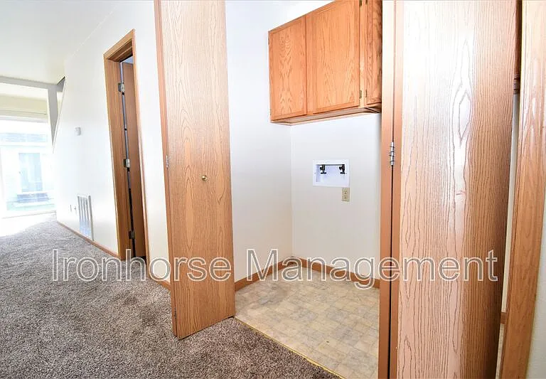 2431 Wheeler Dr #C — Photo 2