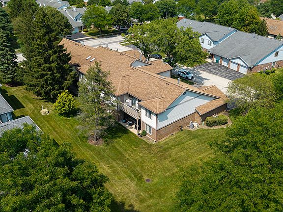 3rd image of 1511 W Pheasant Trail Ln Unit 2