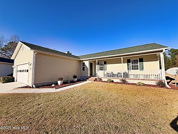 2nd image of 1050 Shirley Drive