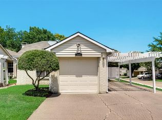 5500 Stoney Glen Dr, Mesquite, TX 75150