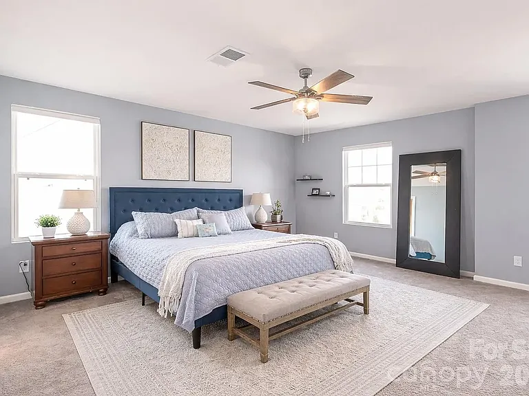 460 Caleb St — Photo 11
