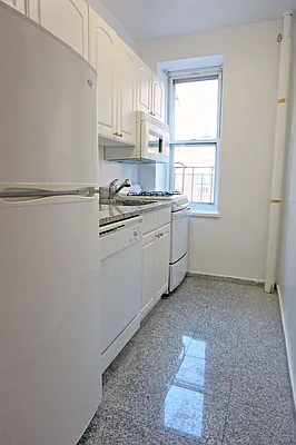 Rented by Metropolitan Equities | media 12