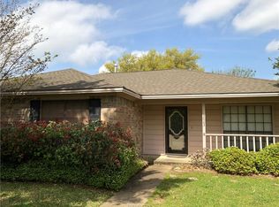 3003 Par Dr, Bryan, TX 77802
