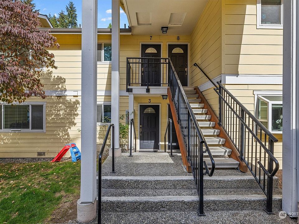 1st image of 14650 NE 50th Place #H3