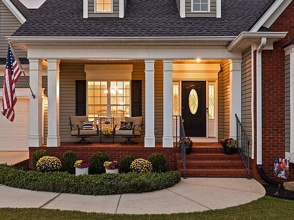 4th image of 244 Hunting Ridge Cir