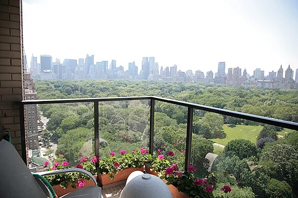 Rented by Urbana Properties | media 482