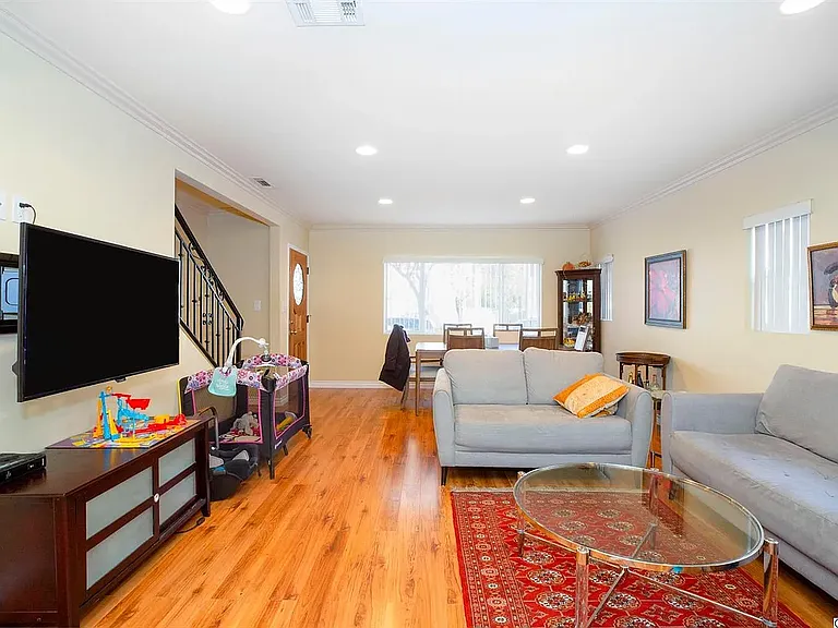 1179 Cherry St #1177 — Photo 5