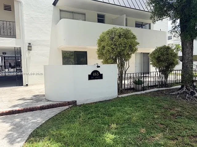 465 S Royal Poinciana Blvd #9B — Photo 4