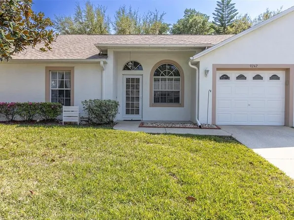 9242 Santa Monica Way, New Port Richey, FL 34655