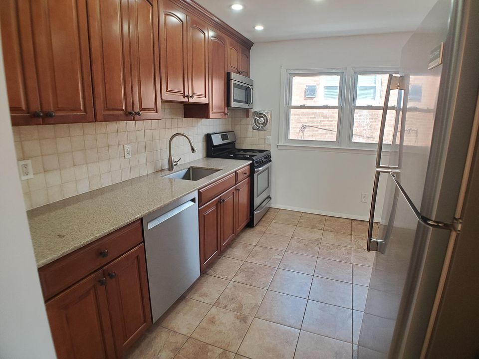 1st image of 143-31 21st Ave
