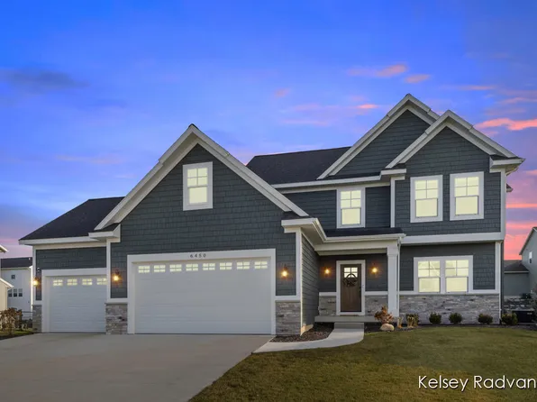 6450 Estate Dr SW, Byron Center, MI 49315