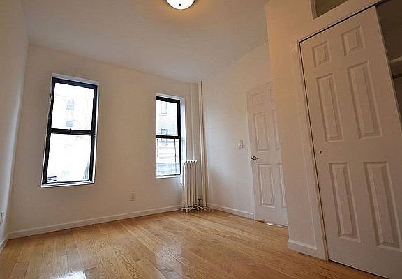 4th image of 250 Pacific St APT 4