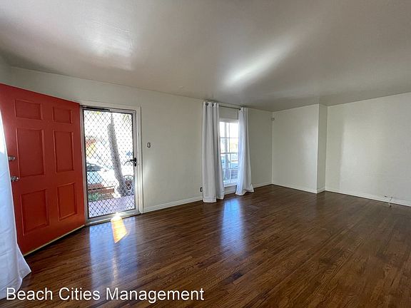 5th image of 108 Bennett Ave #108