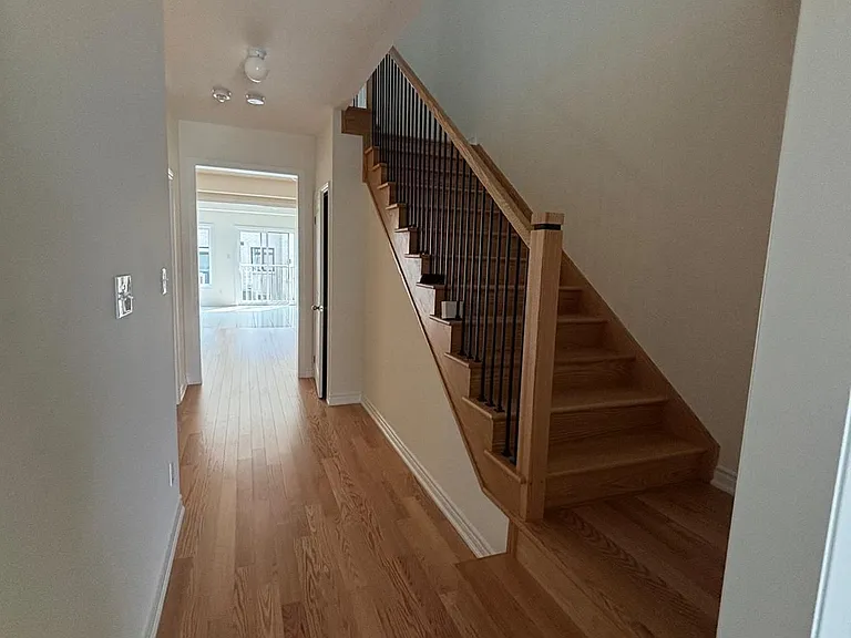 1141 Cameo St — Photo 9