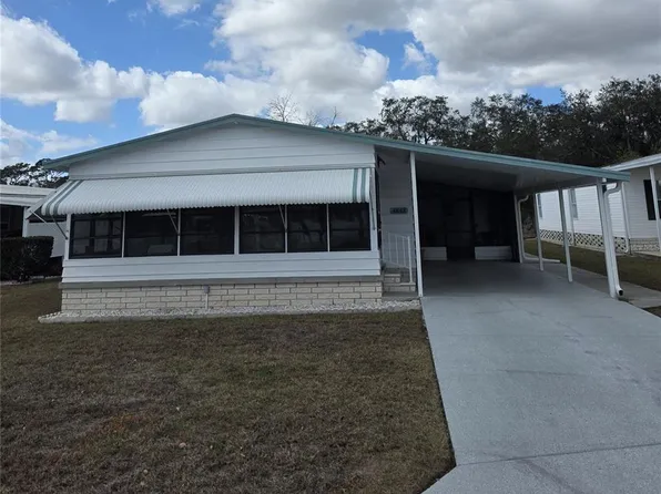 4843 Blanco Dr, Zephyrhills, FL 33541