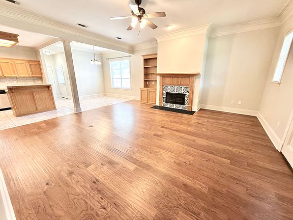 5th image of 10580 Springglen Ct