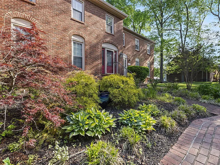 236 Chippendale Cir #236 — Photo 3