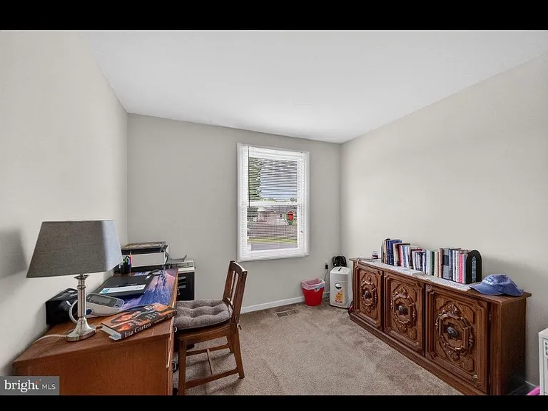 1245 Wilshire Dr — Photo 10