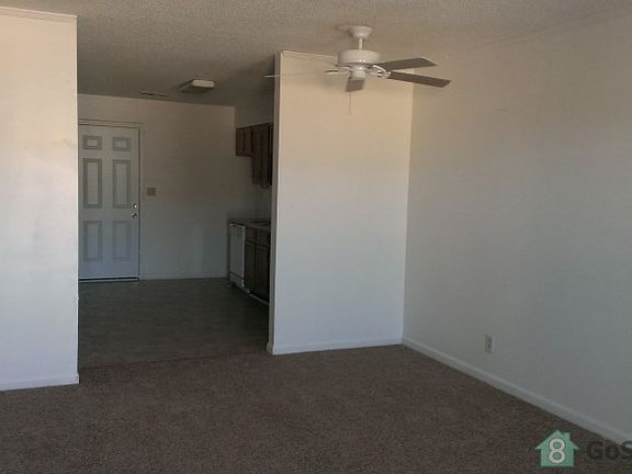 4th image of 4424 Torrance Dr NW