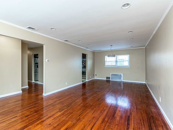 5th image of 17403 Booth Memorial Ave