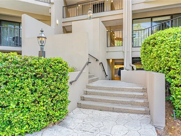10 S Forest Beach Drive UNIT 111, Hilton Head Island, SC 29928
