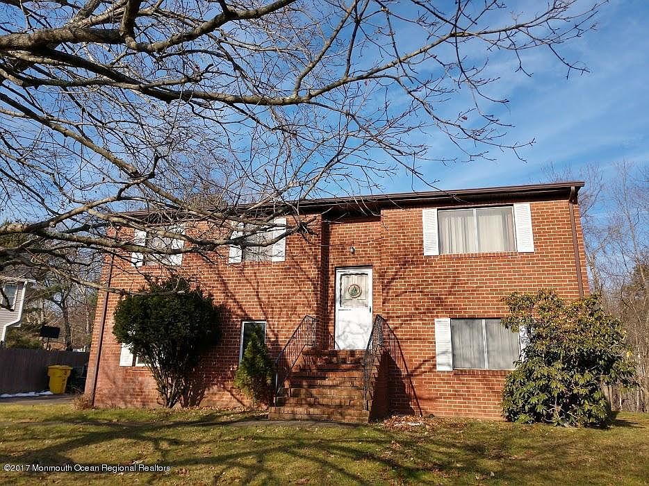 1st image of 150 Van Buren Ave