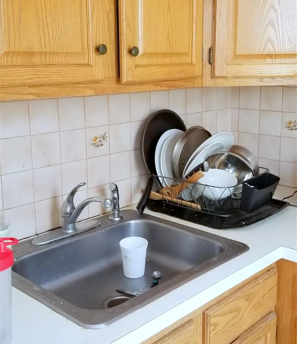 3 bed, 1150 sqft, $3,800 — Photo 3