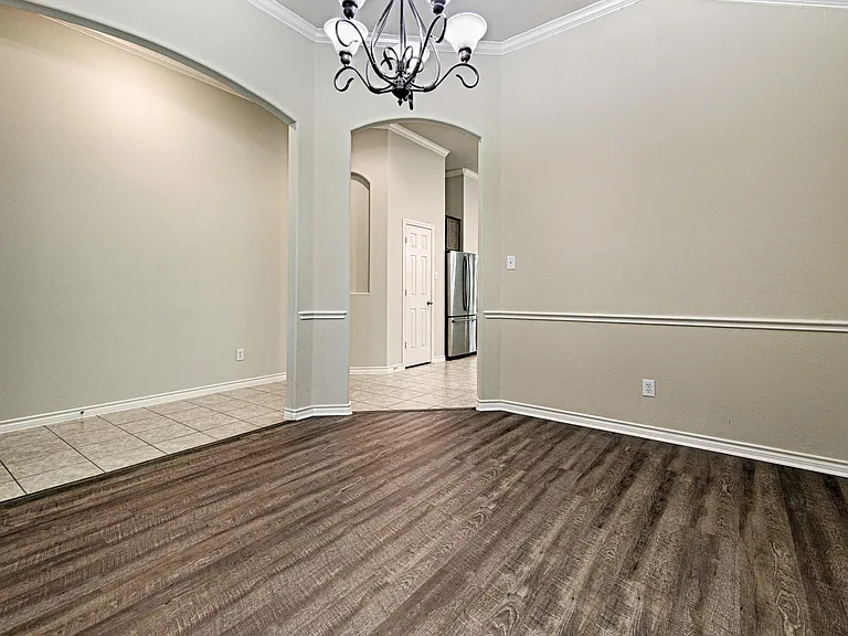 728 Mandalay Bay Dr — Photo 5
