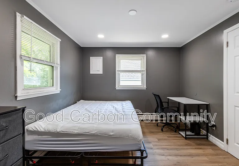 42 Water St — Photo 8