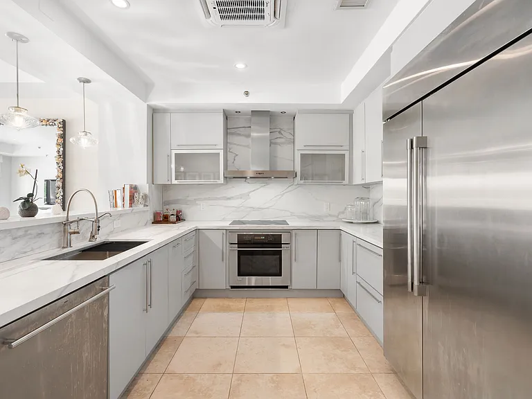 500 Plantation Dr #1-205 — Photo 7