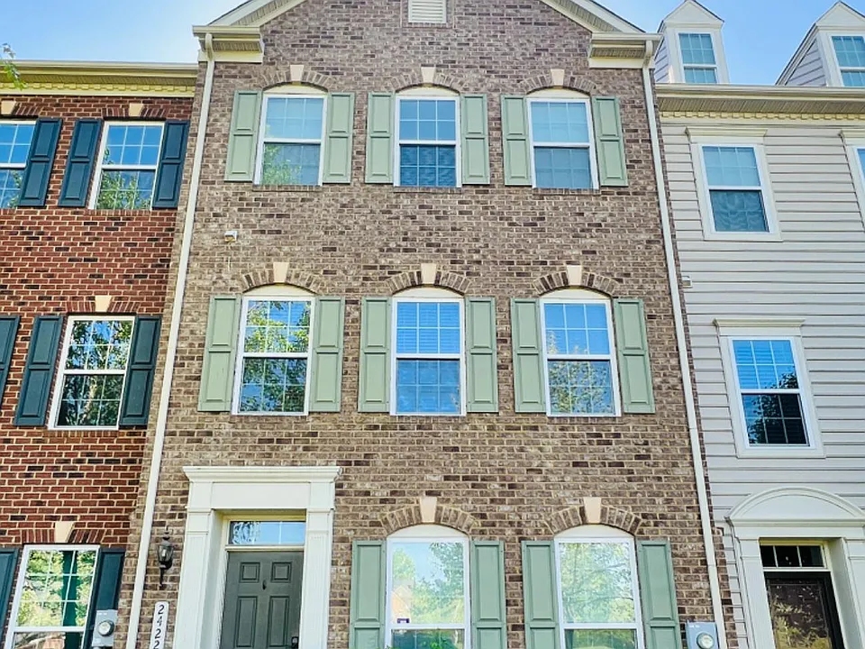 2422 Baileys Pond Rd