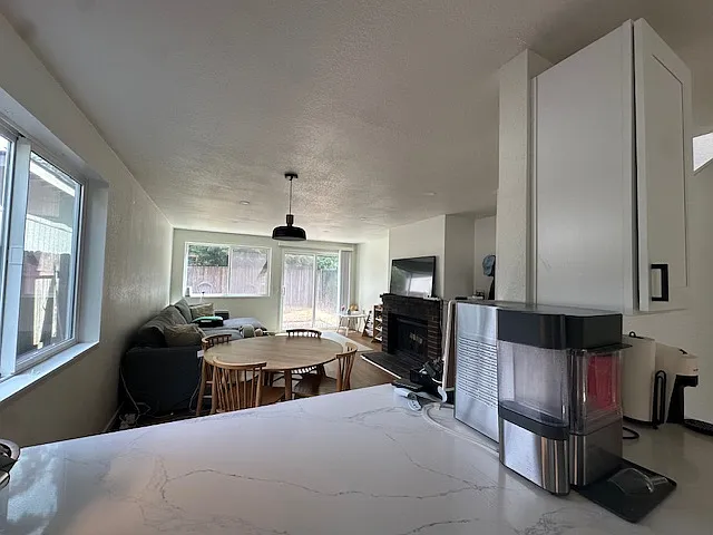 14020 Courtland Pl N — Photo 6