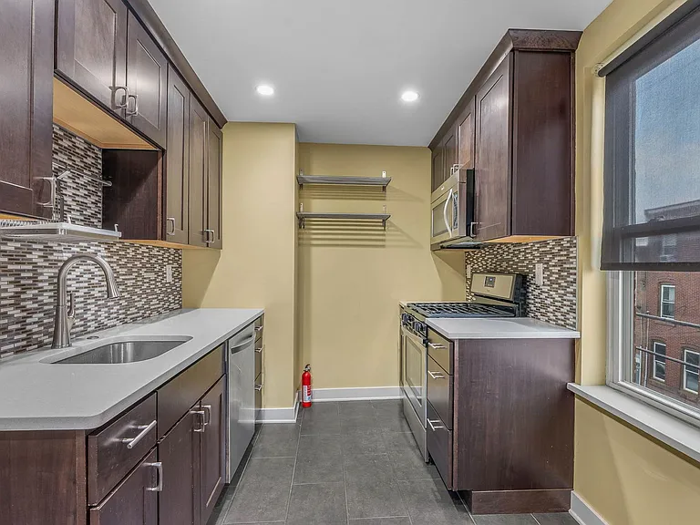 1183 S 13th St #3 — Photo 3