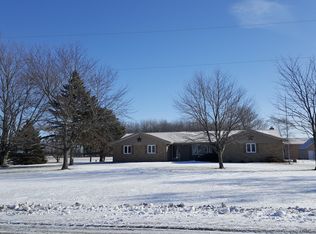 17575 Briggs Rd, Chesaning, MI 48616