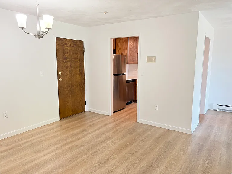 62 Farwell St #55/12 — Photo 16