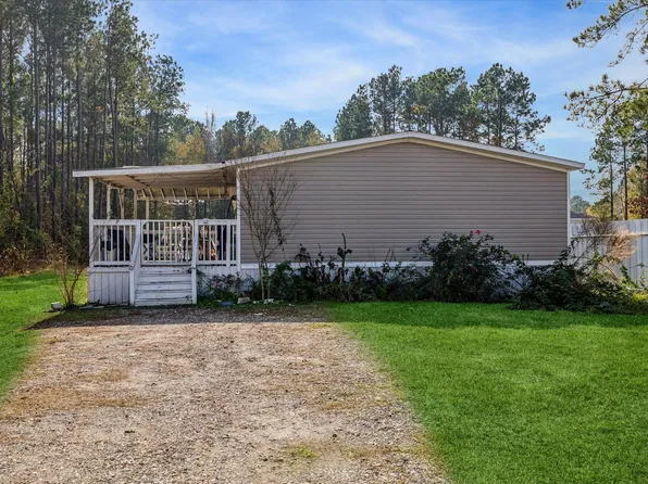 102 County Road 5001, Cleveland, TX 77327